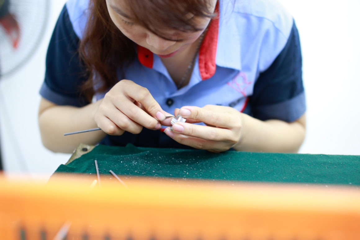 CHỤP ẢNH LAO ĐỘNG SẢN XUẤT