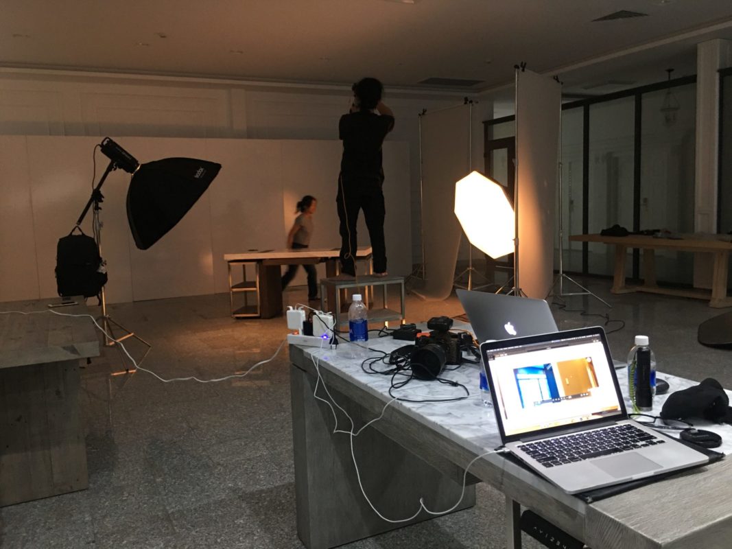 BTS chụp ảnh sản phẩm LEEDOMEDIA HCM HN chụp ảnh homestay chuyên nghiệp Đà Lạt, dịch vụ chụp hình kiến trúc cao cấp, chụp ảnh homestay nghệ thuật, LEEDO MEDIA, báo giá chụp ảnh homestay chuyên nghiệp, chụp ảnh Airbnb chuyên nghiệp, thợ chụp ảnh nội thất Đà Lạt, chụp hình khách sạn 5 sao Đà Lạt, nhiếp ảnh gia kiến trúc chuyên nghiệp.