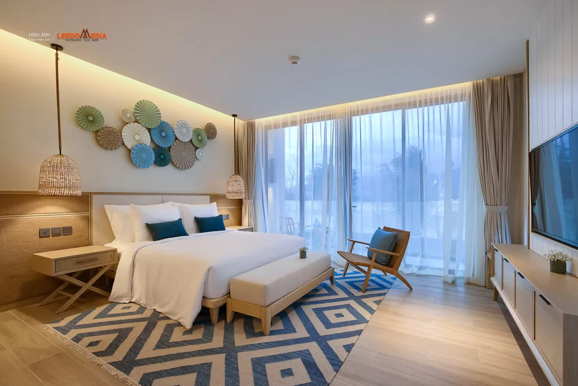 chụp ảnh homestay phong cách vintage Đà Lạt, chụp hình homestay gỗ Đà Lạt, dịch vụ chụp ảnh hoài cổ, LEEDO MEDIA, chụp ảnh kiến trúc vintage, báo giá chụp ảnh homestay, nhiếp ảnh gia homestay Đà Lạt, chụp hình nội thất cổ điển, chụp ảnh Airbnb vintage Đà Lạt.